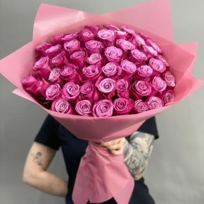 Букет из 51 розы Космик (60 см) в Ивантеевке
