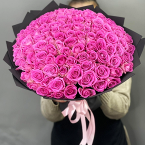 Букет 101 розовой розы Кения (40 см) в Ивантеевке