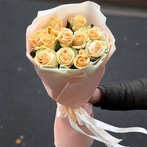 Букет из 11 роз Пич Аваланж (60 см) в Ивантеевке