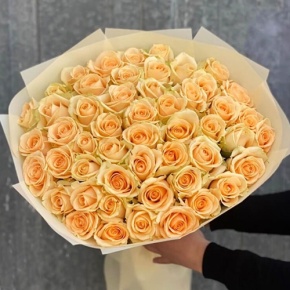 Букет из 51 розы Аваланж (60 см) в Ивантеевке