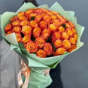 Букет из 71 огненной розы (40 см) в Ивантеевке