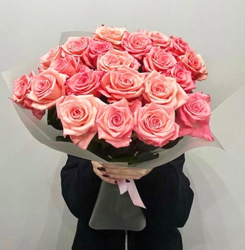 Букет из 21 розовой розы (50 см) в Ивантеевке