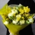 Букет из ранункулюсов и мимозы в Ивантеевке