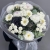 Букет "Белоснежная нежность" из георгин, брассики, хризантем Ньютон, эрингиума и гербер в Ивантеевке
